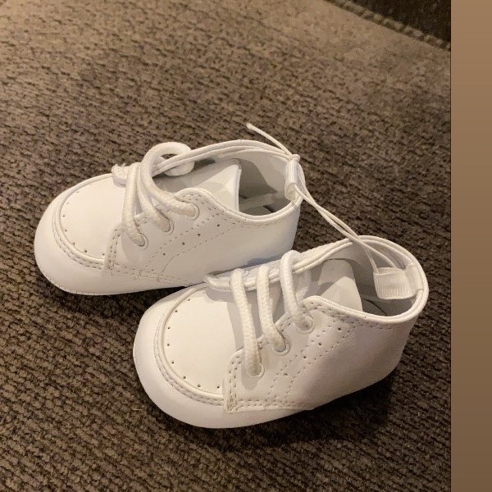 Infant high top crib shoes